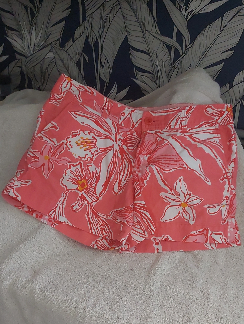 Lilly Pulitzer Coral and White Floral Jean Shorts